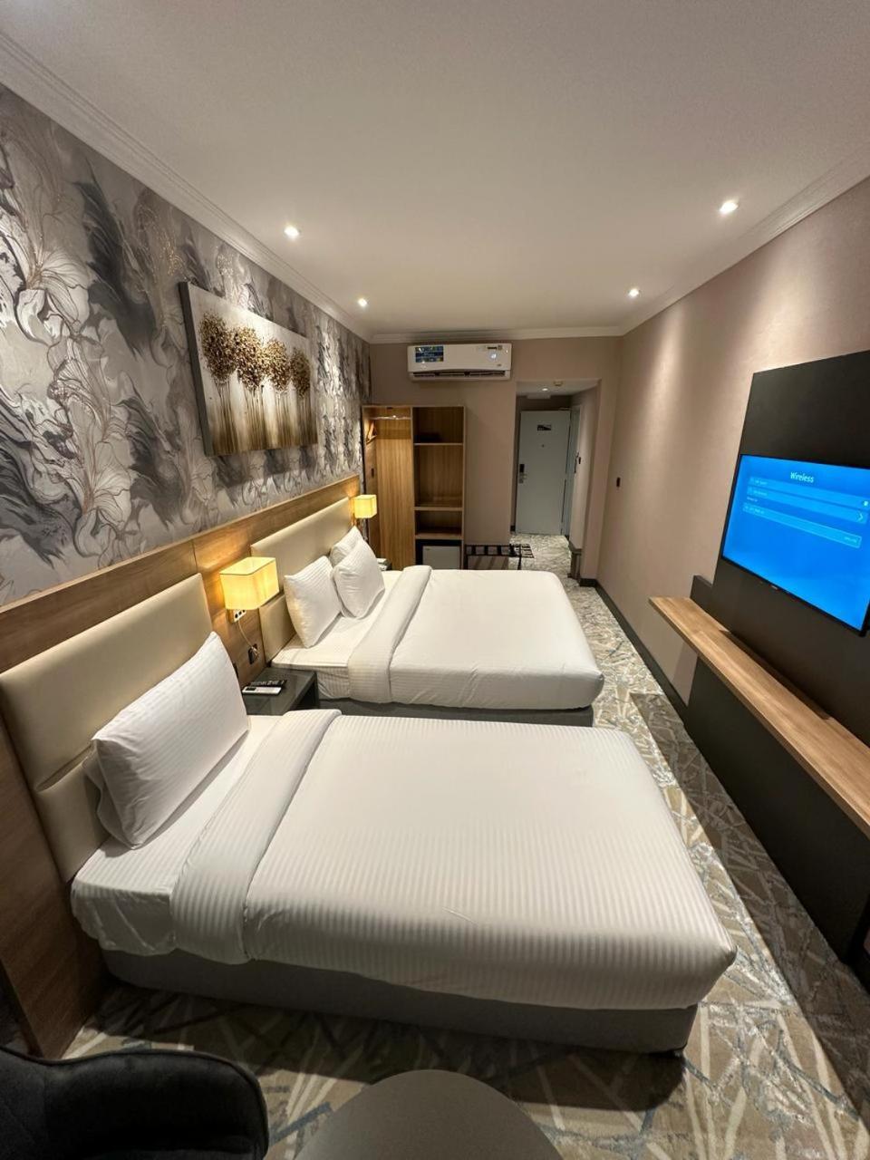 Sky Park Hotel Dubaj Kültér fotó